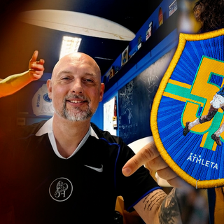 De camiseta utilizada por Bad Bunny � cole��o do Pel�: conhe�a a hist�ria de Eduardo Schwarz, egresso da Univille que alcan�ou destaque internacional