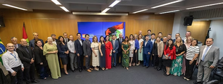 Univille participa de encontro com comitiva chinesa no Centro Administrativo em Florian�polis